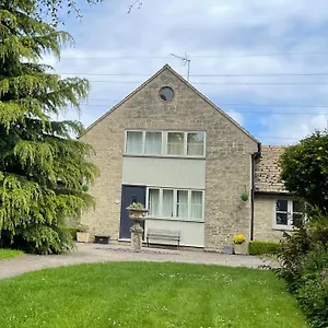 Sherbourne Cottage, Seven Springs Holiday home